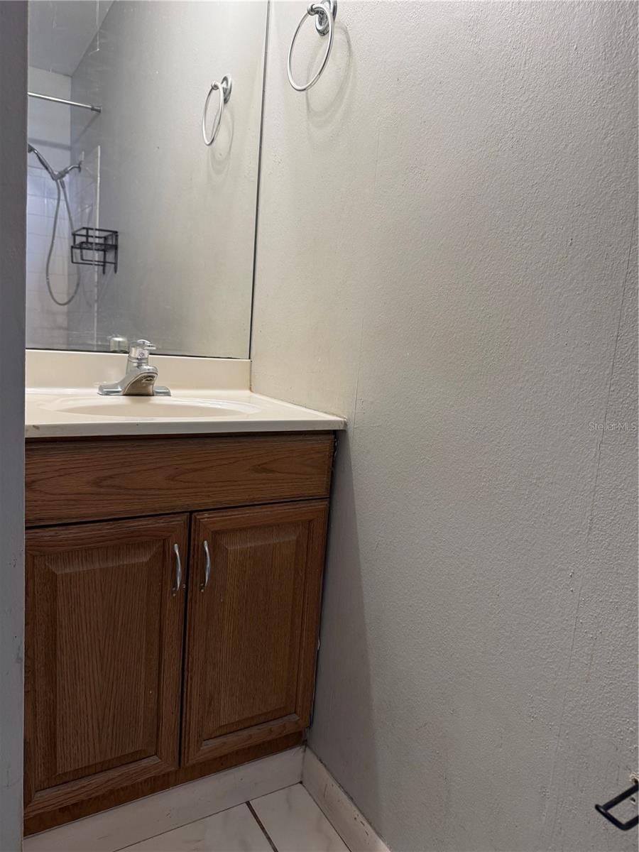 Image 13 of 21 For 4506 Oak Drive  S42