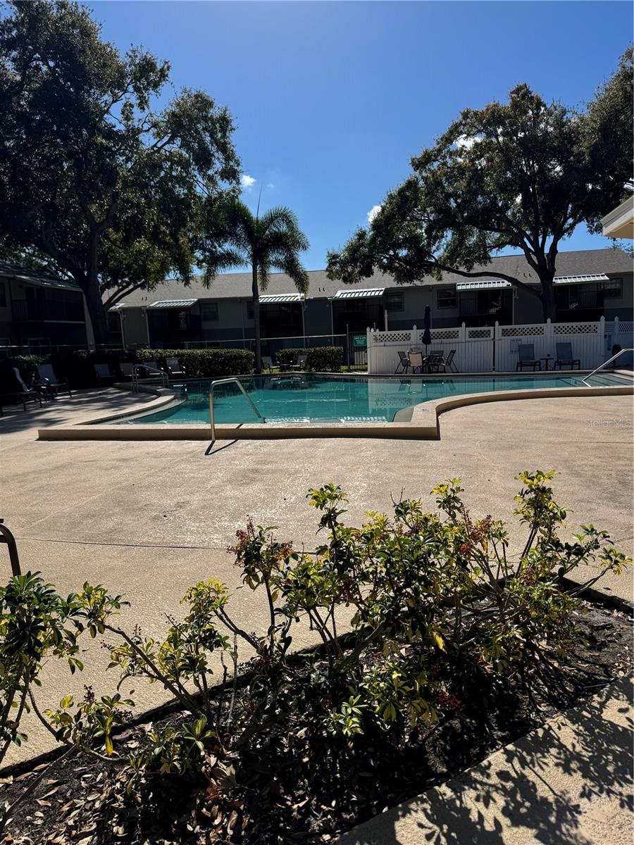 Image 20 of 21 For 4506 Oak Drive  S42