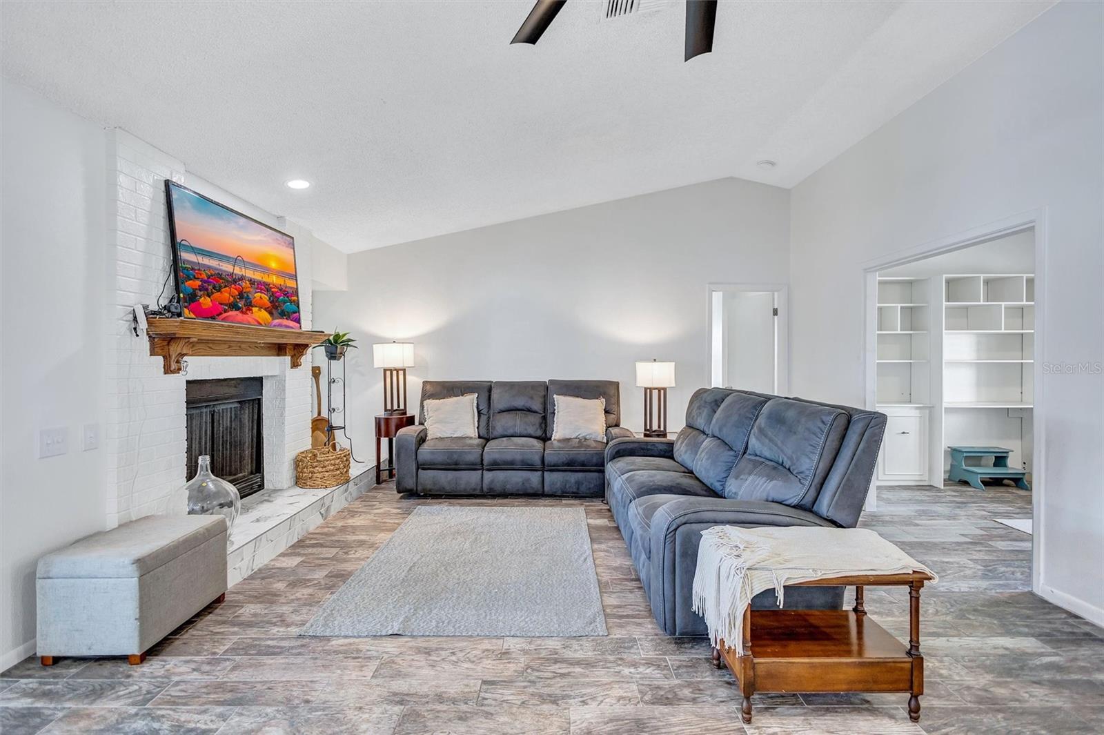 Image 9 of 54 For 3808 Watson Drive