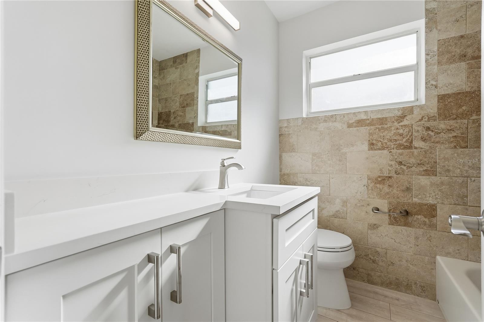 Image 32 of 52 For 3546 Tarlton Street N