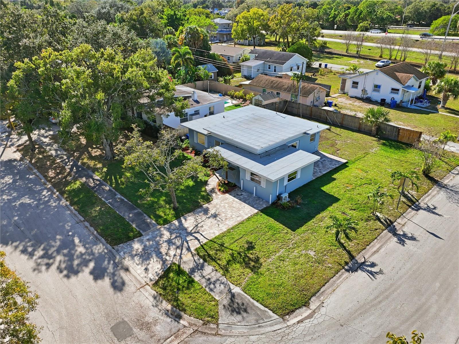 Image 47 of 52 For 3546 Tarlton Street N