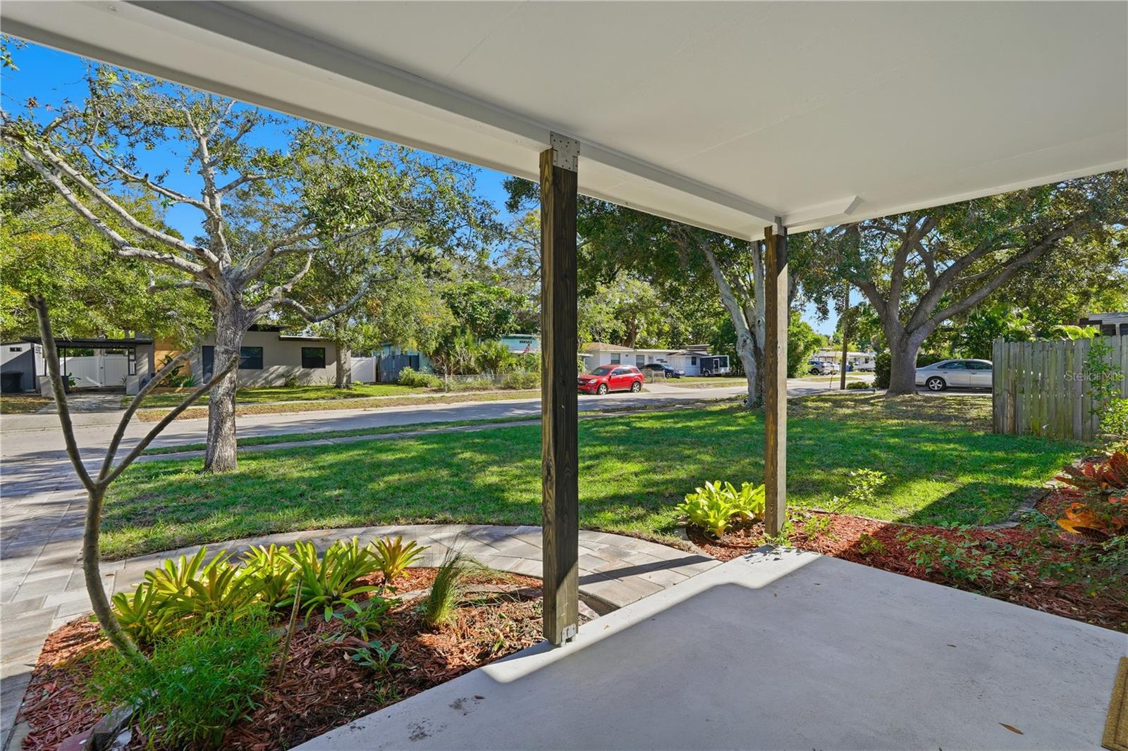 Image 7 of 52 For 3546 Tarlton Street N