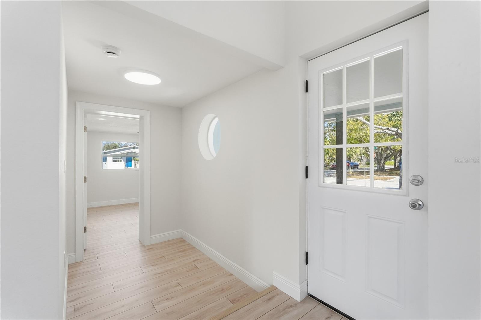 Image 8 of 52 For 3546 Tarlton Street N