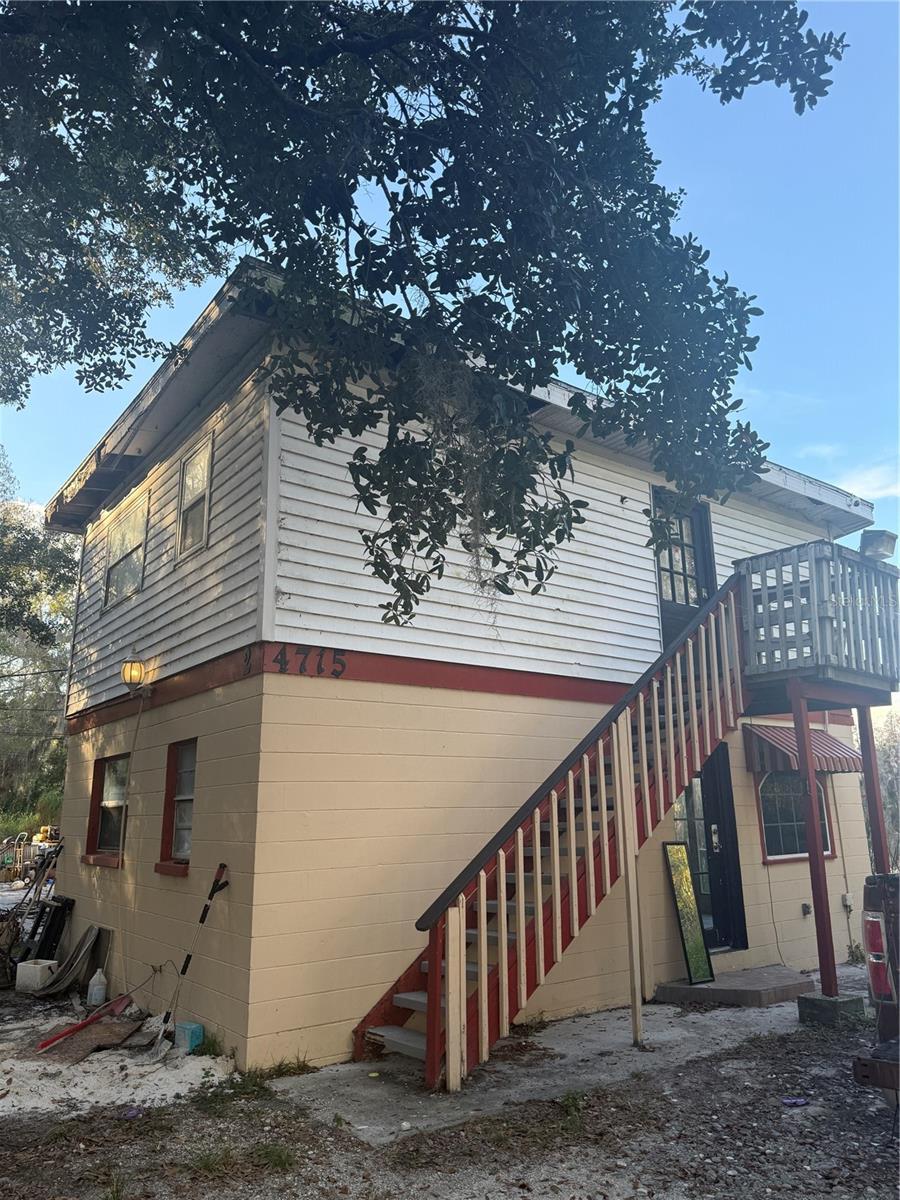 Listing photo id 6 for 4705 Land O Lakes Boulevard