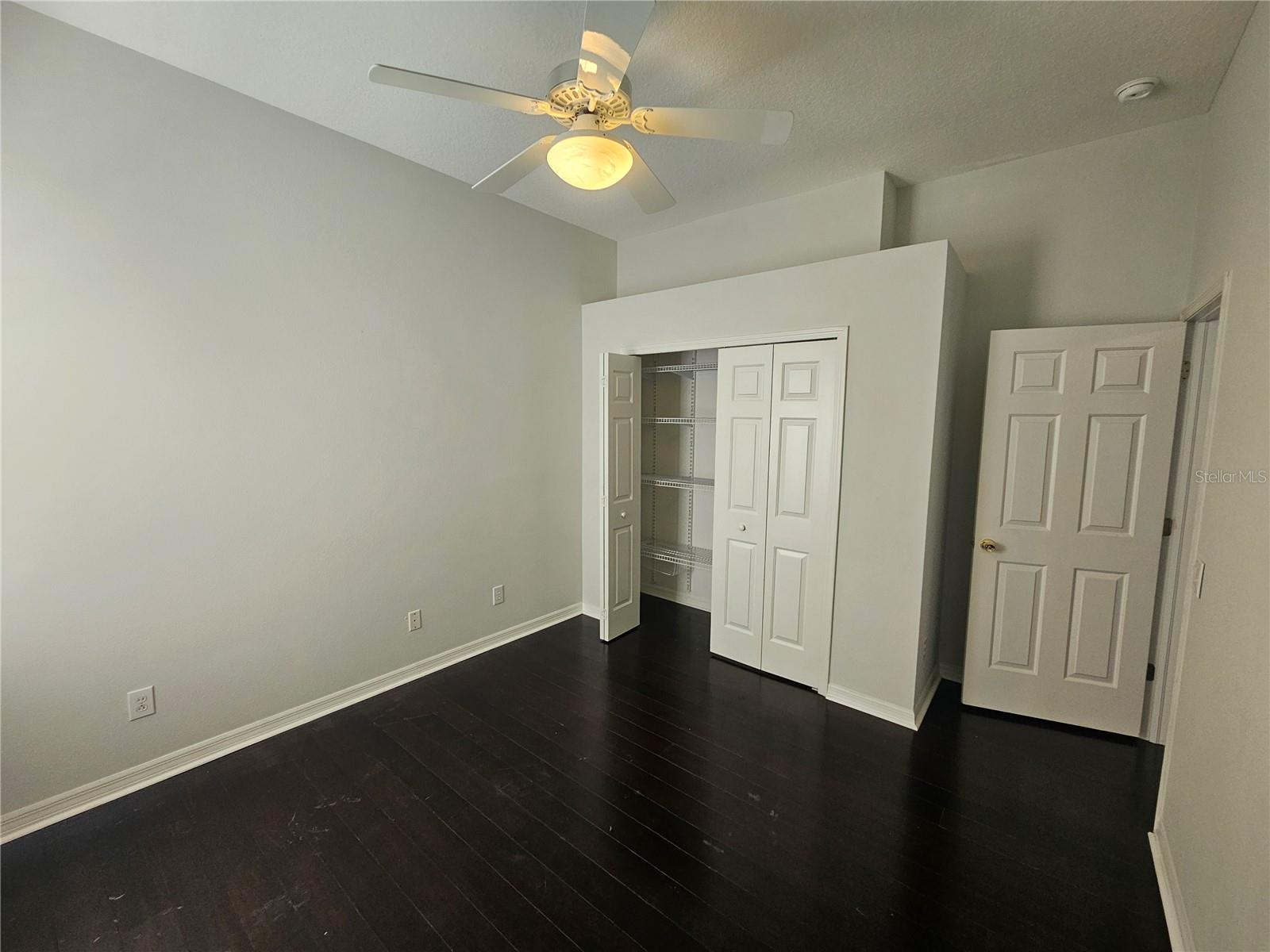 Image 14 of 33 For 10441 Greendale Drive