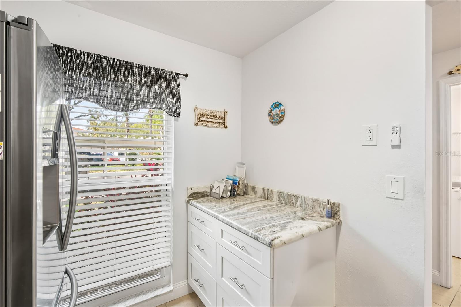 Image 6 of 27 For 314 Knottwood Court 314