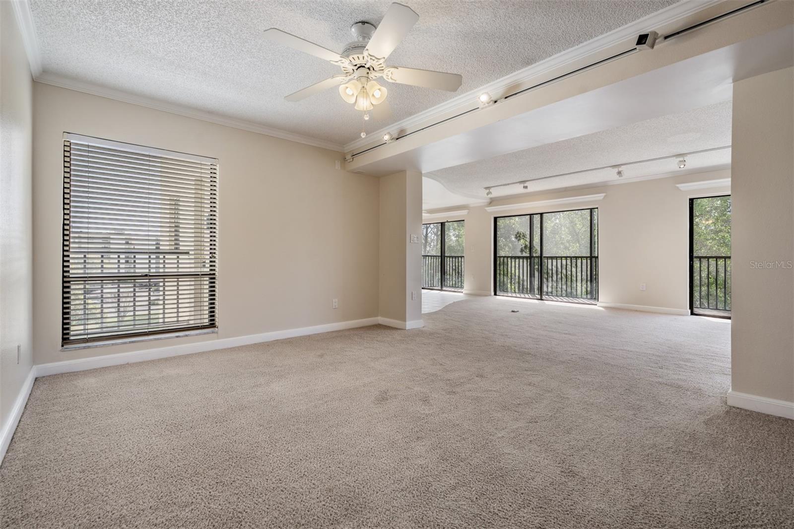 Image 16 of 50 For 3200 Cove Cay Drive 5a