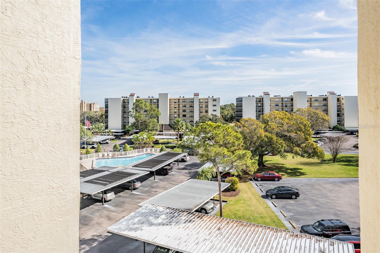 Image 31 of 50 For 3200 Cove Cay Drive 5a