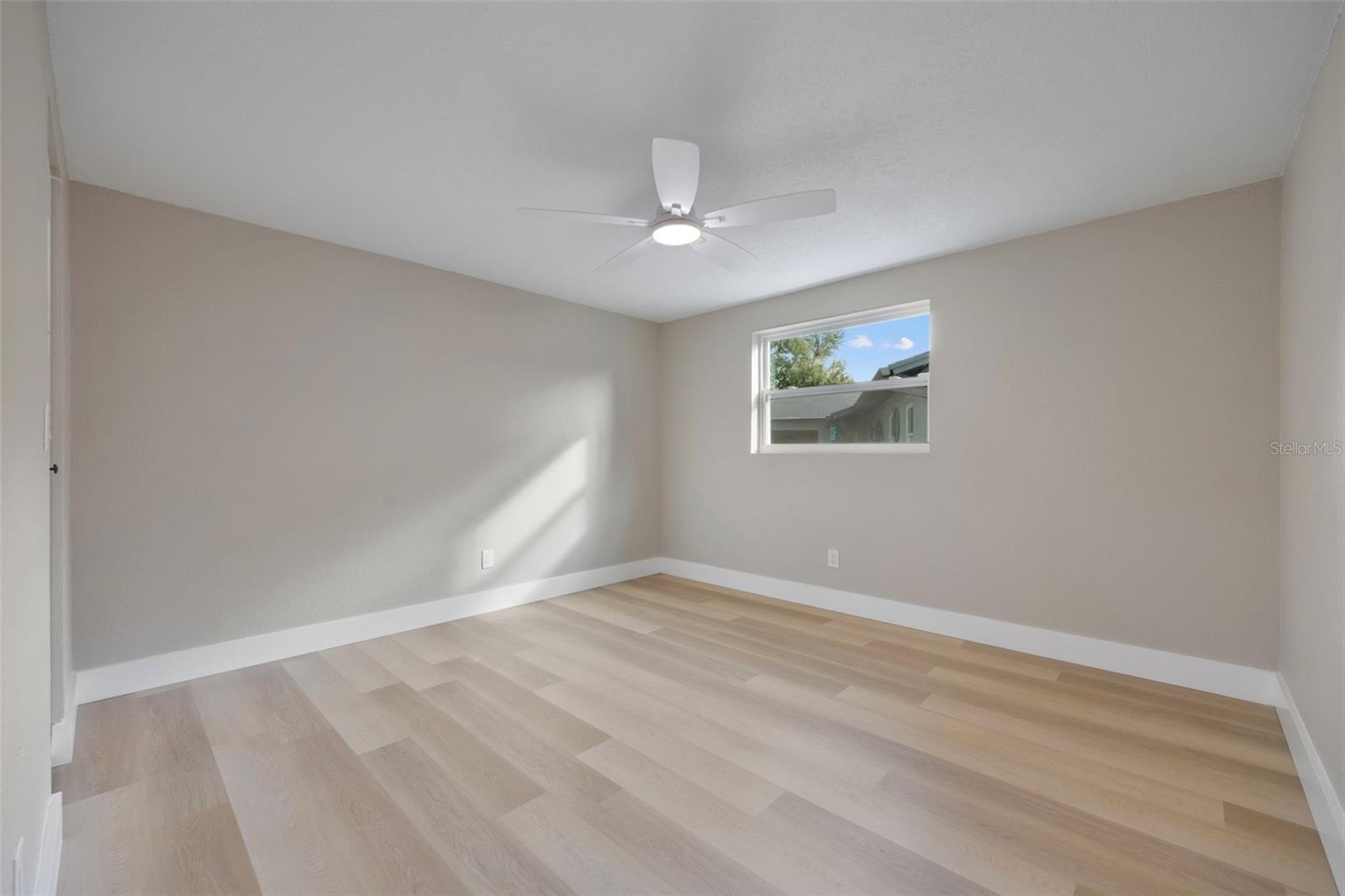 Image 19 of 63 For 13824 Cherry Brook Lane