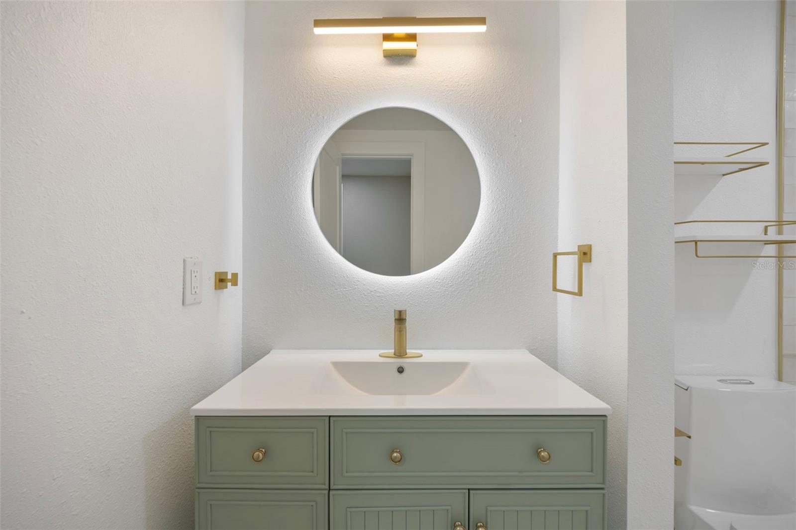 Image 22 of 63 For 13824 Cherry Brook Lane