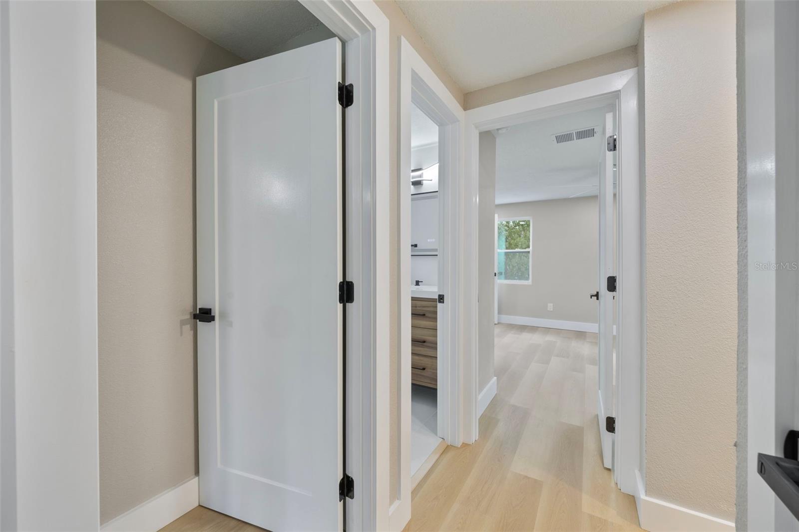 Image 23 of 63 For 13824 Cherry Brook Lane