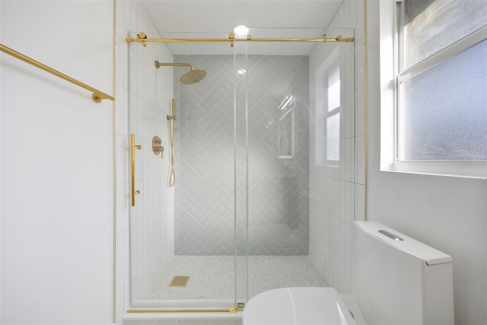 Image 30 of 63 For 13824 Cherry Brook Lane