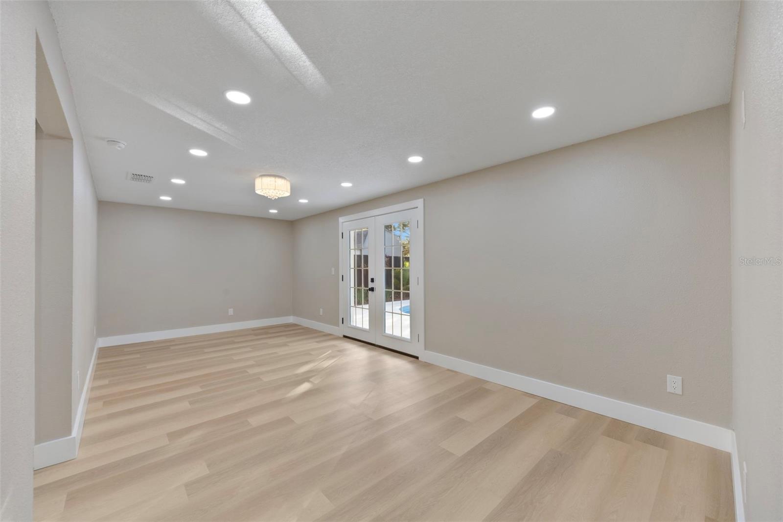 Image 44 of 63 For 13824 Cherry Brook Lane