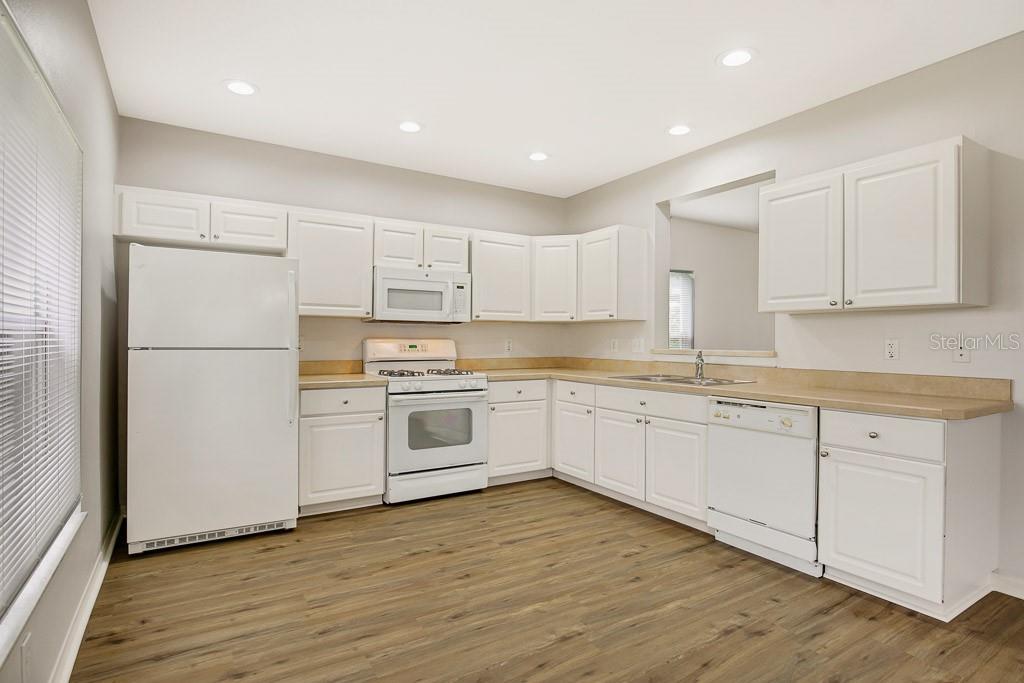 Image 9 of 42 For 6349 Bridgecrest Drive