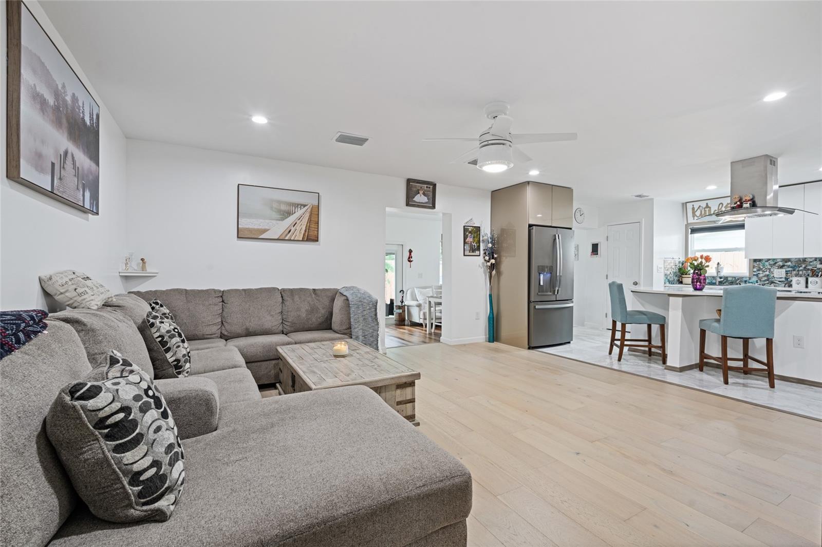 Image 4 of 65 For 8878 56th Way N