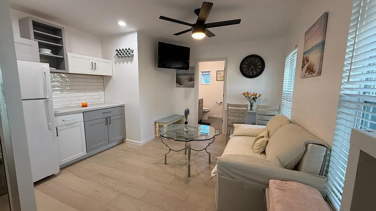 Image 5 of 65 For 8878 56th Way N