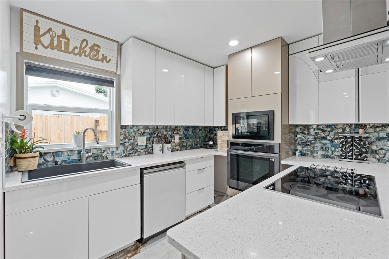 Image 8 of 65 For 8878 56th Way N