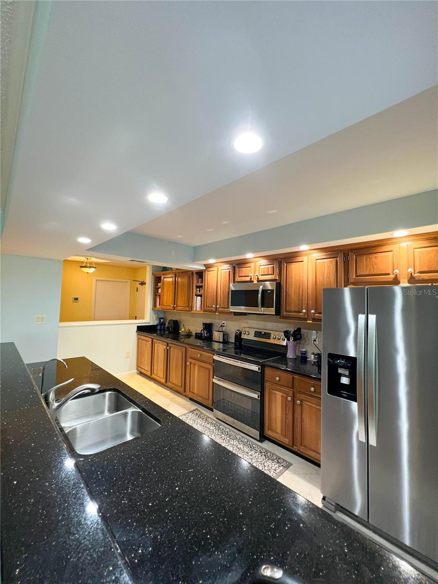 Image 14 of 56 For 14810 Rue De Bayonne  7g