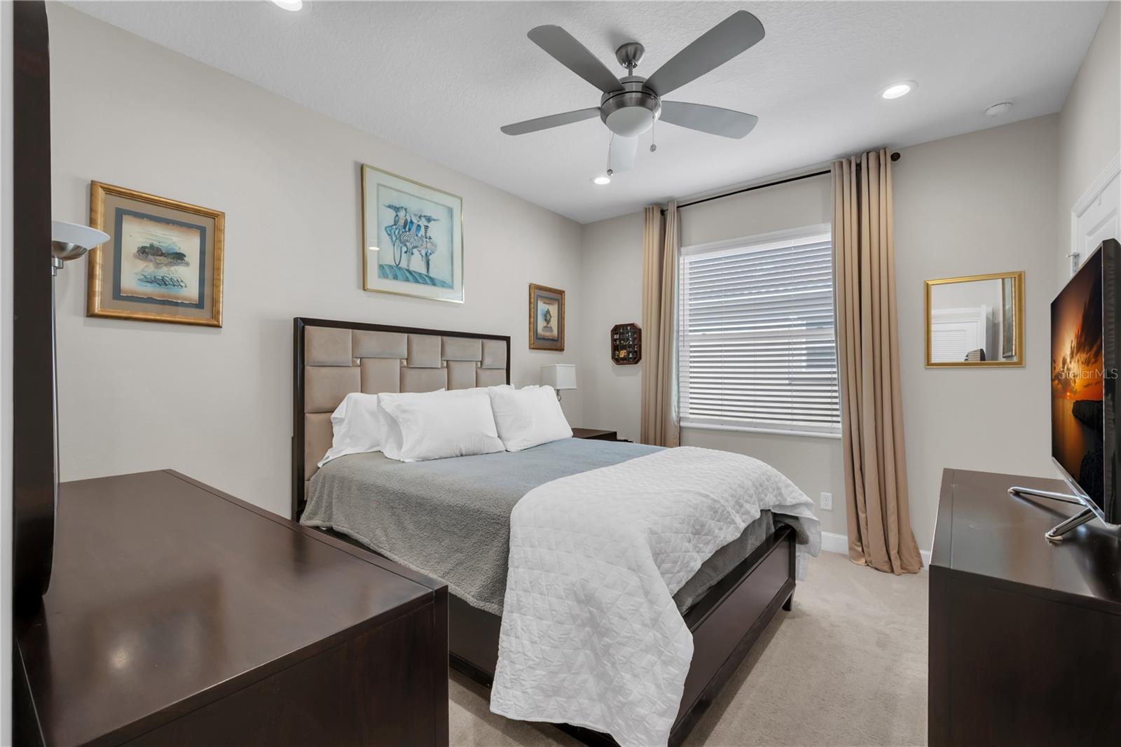 Image 16 of 47 For 4905 Avila Lakes Drive