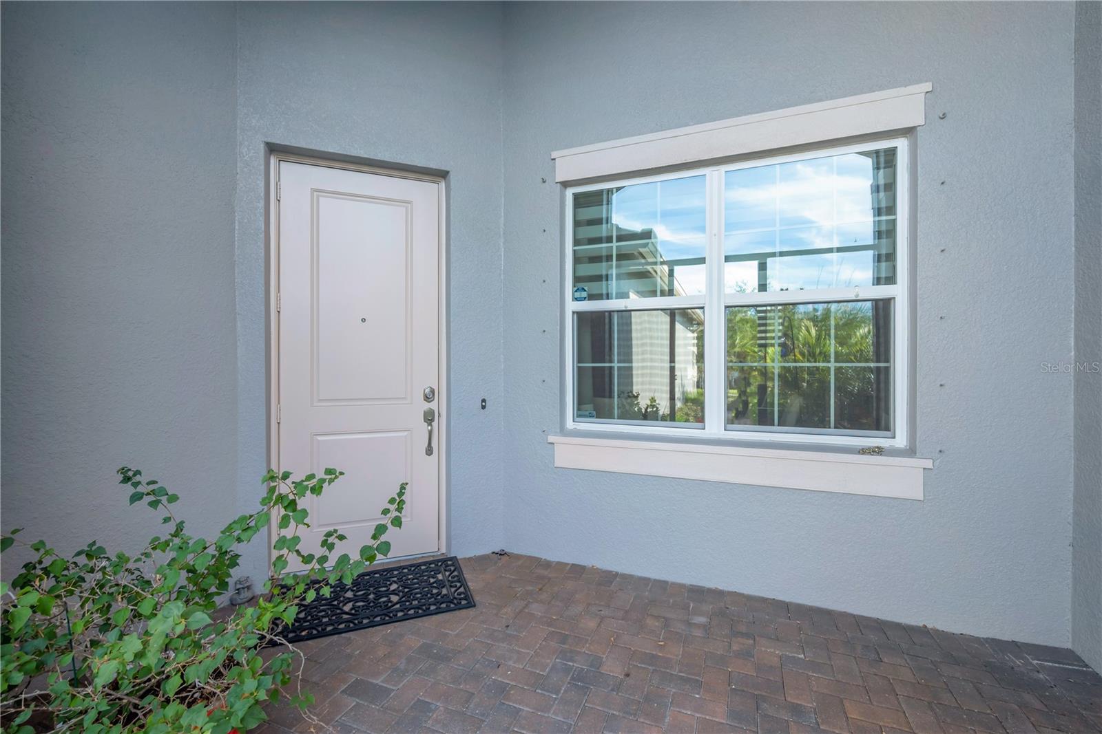 Image 22 of 47 For 4905 Avila Lakes Drive