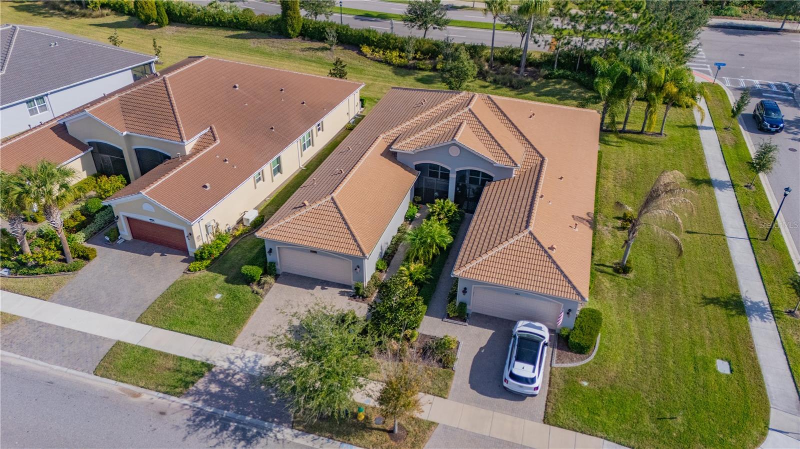 Image 30 of 47 For 4905 Avila Lakes Drive