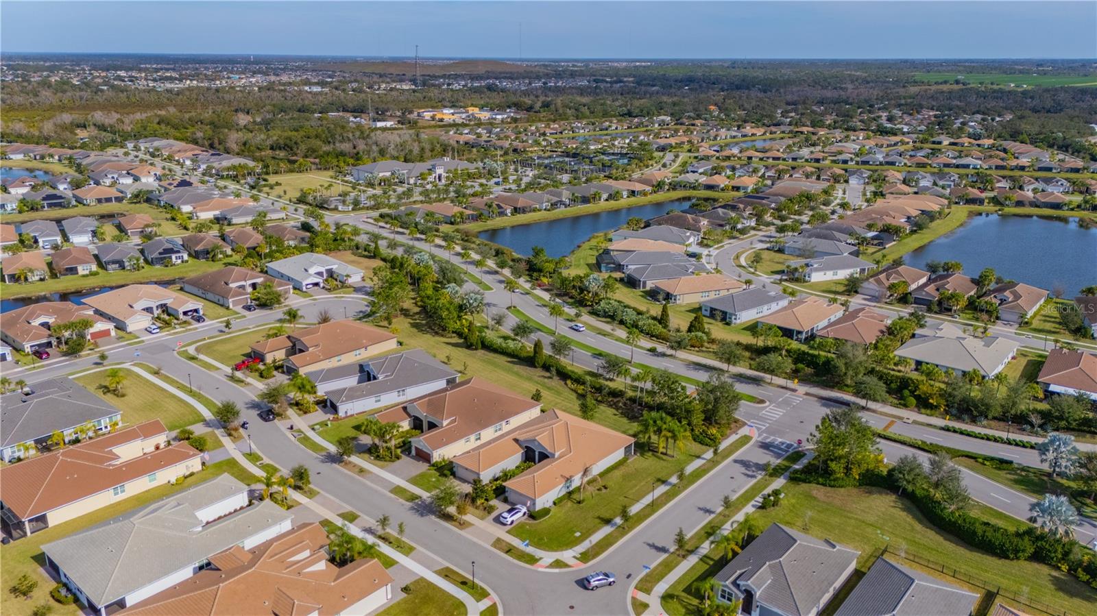 Image 31 of 47 For 4905 Avila Lakes Drive