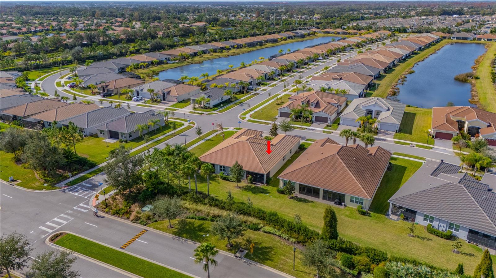 Image 35 of 47 For 4905 Avila Lakes Drive