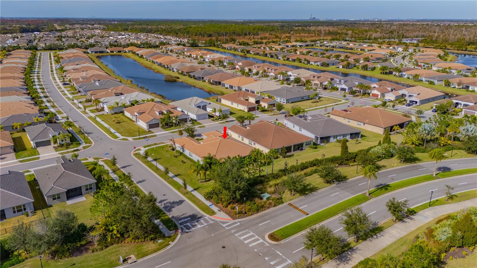 Image 36 of 47 For 4905 Avila Lakes Drive