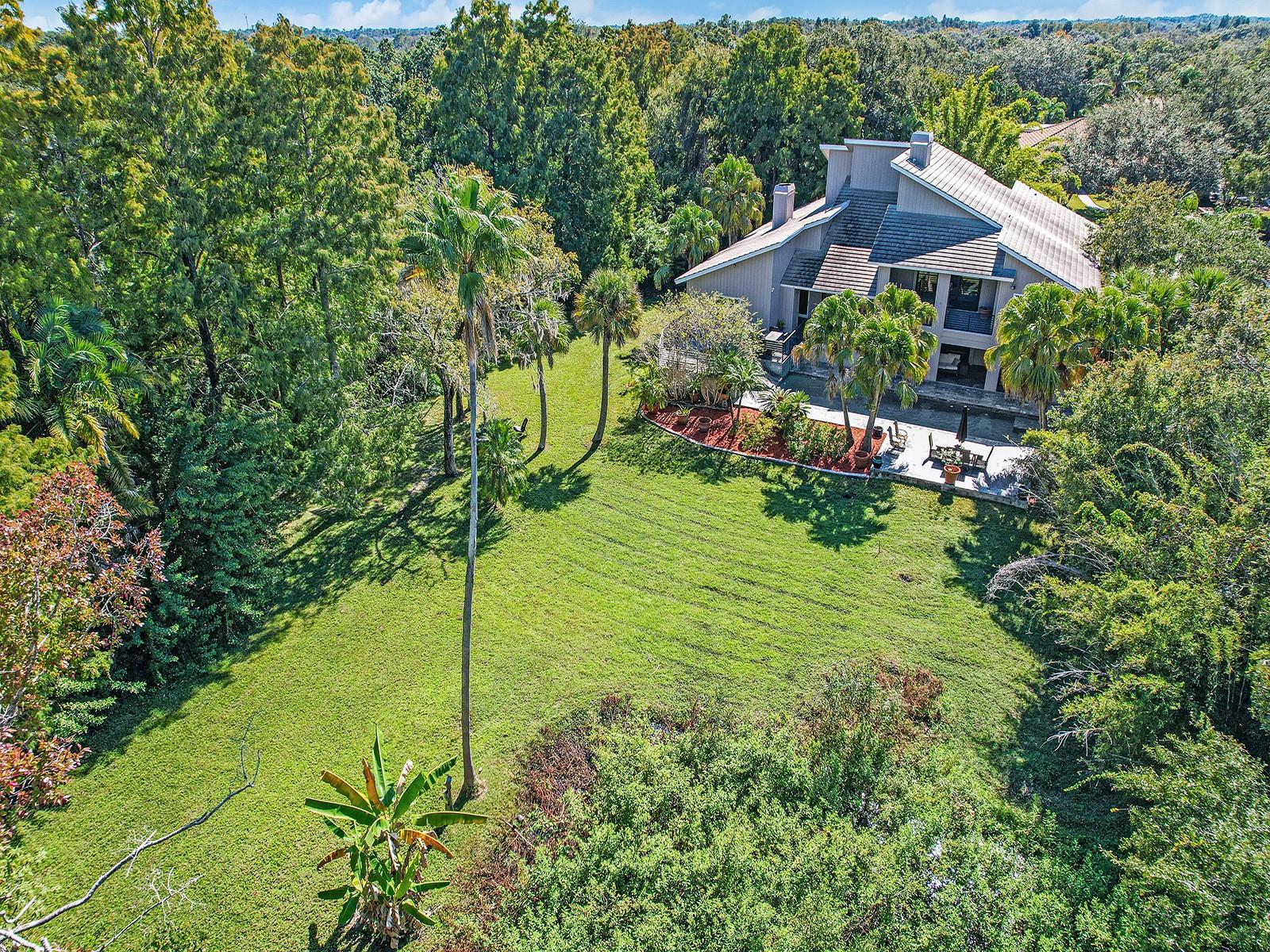 Image 13 of 78 For 1609 Hampton Court