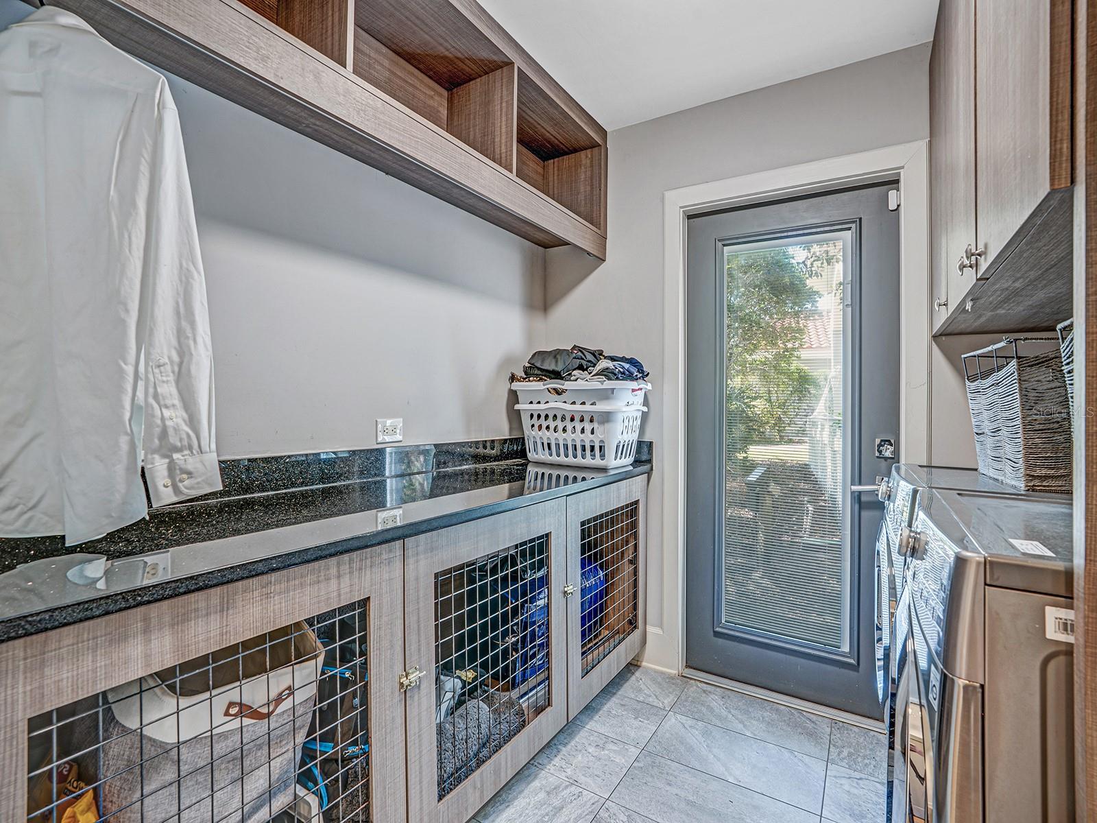 Image 54 of 78 For 1609 Hampton Court