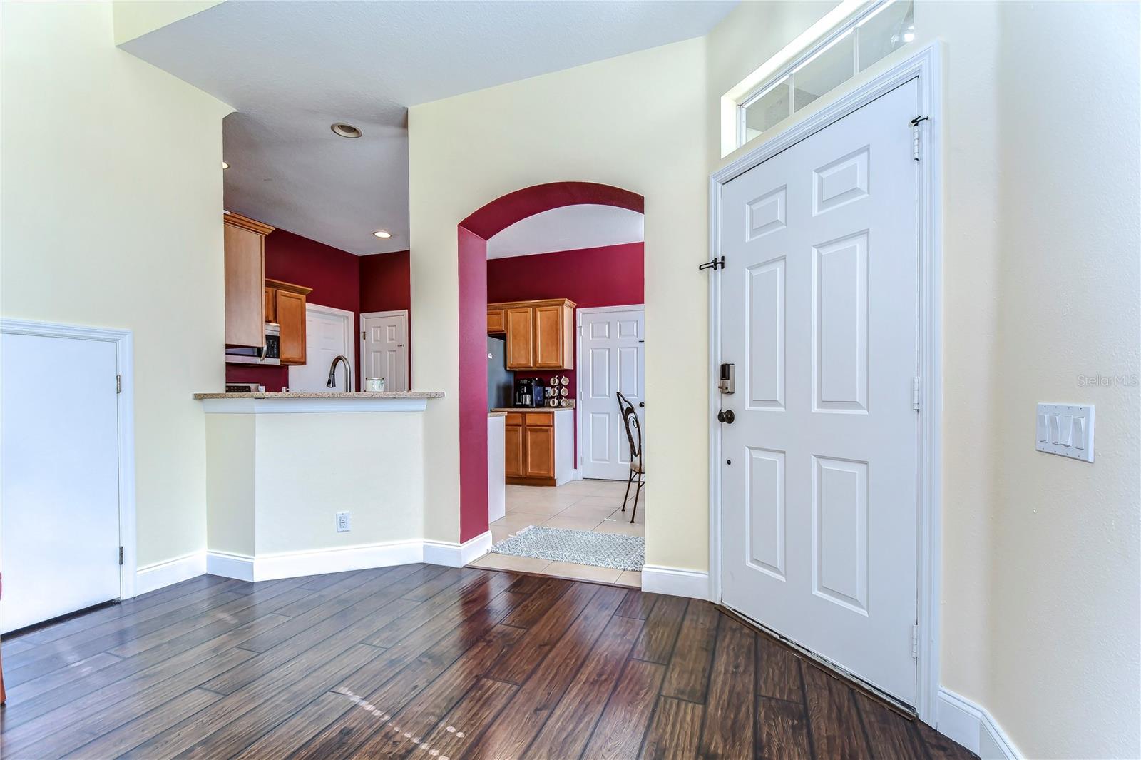 Image 5 of 38 For 3292 Covered Bridge Drive E