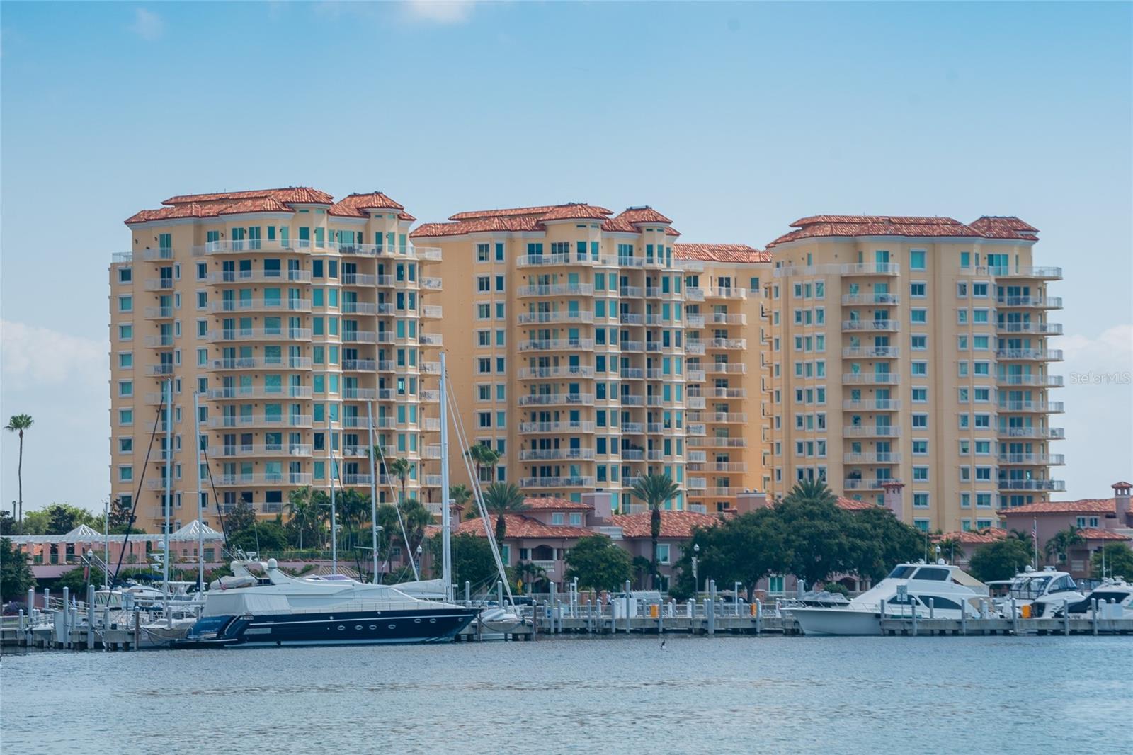 Details for 555 5th Avenue Ne 511, ST PETERSBURG, FL 33701