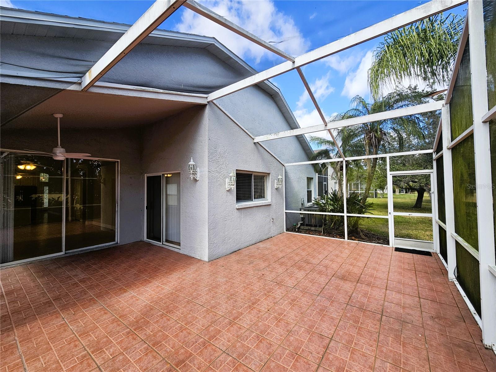 Image 29 of 32 For 19317 Seacove Drive