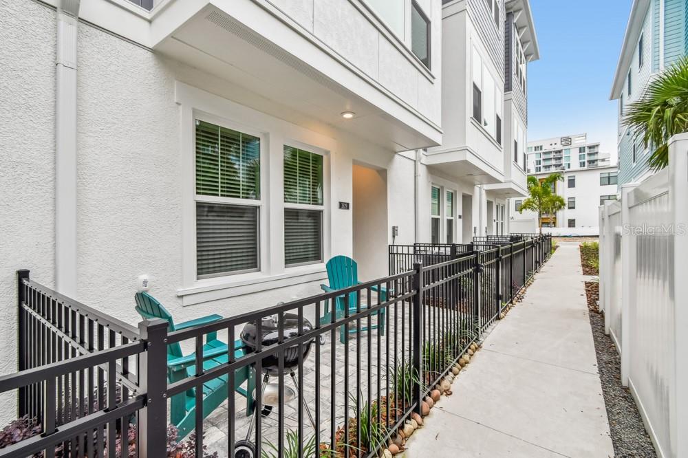 Image 5 of 15 For 3129 4th Terrace N