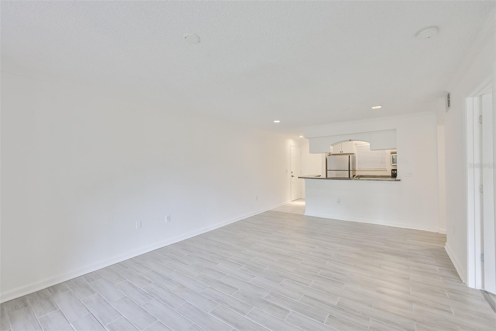 Image 8 of 32 For 2500 Winding Creek Boulevard G106