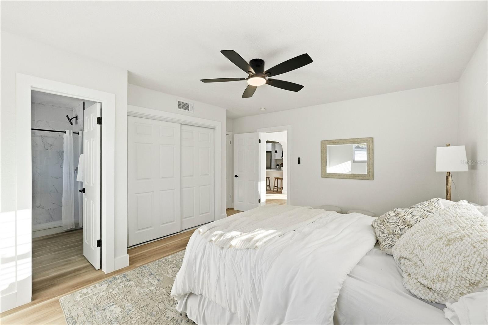 Image 24 of 31 For 1736 Sharondale Drive