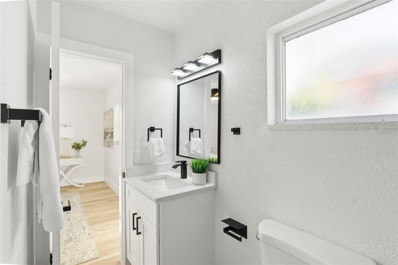 Image 25 of 31 For 1736 Sharondale Drive