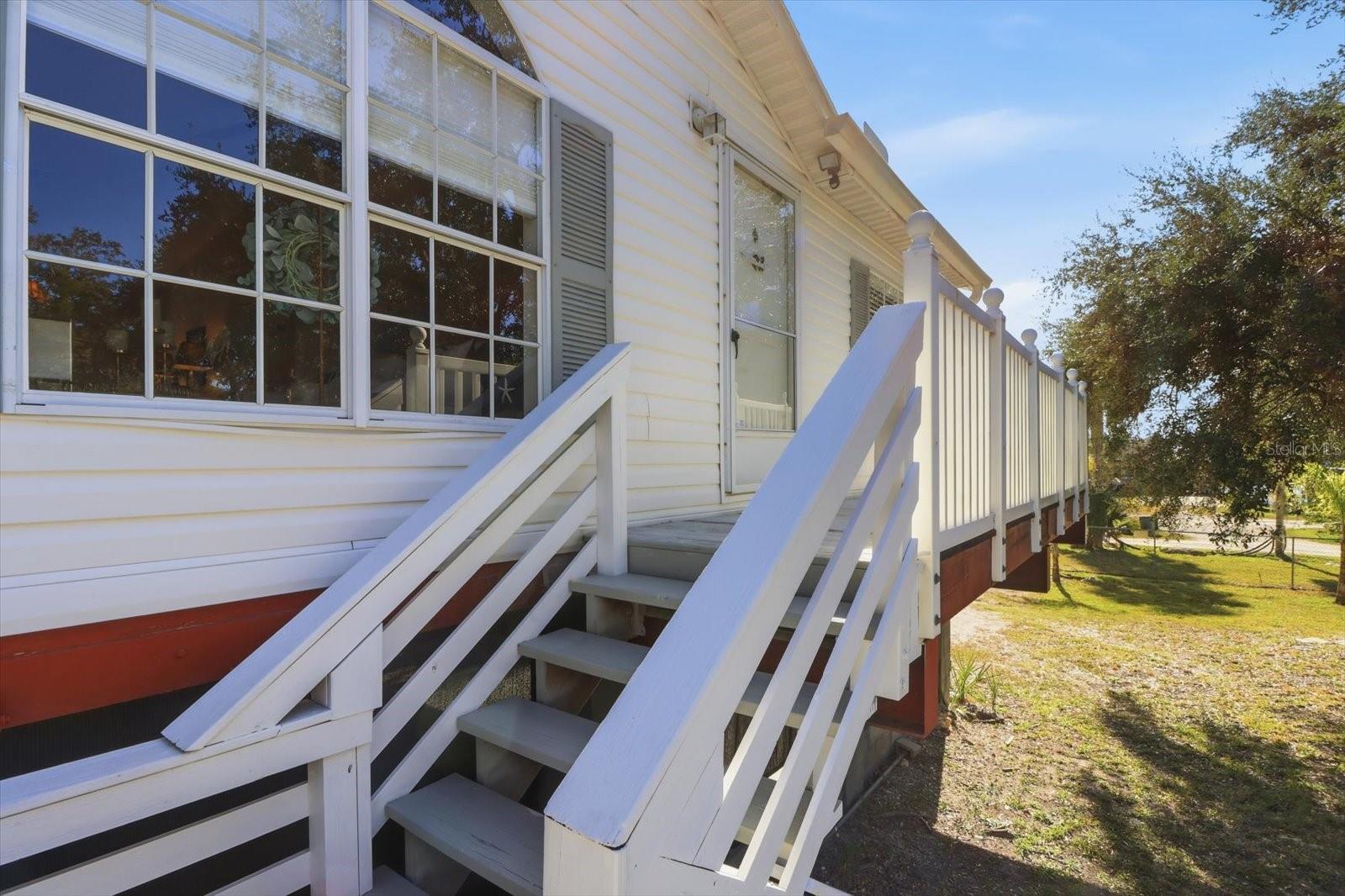 Image 10 of 57 For 14371 Ebbtide Court