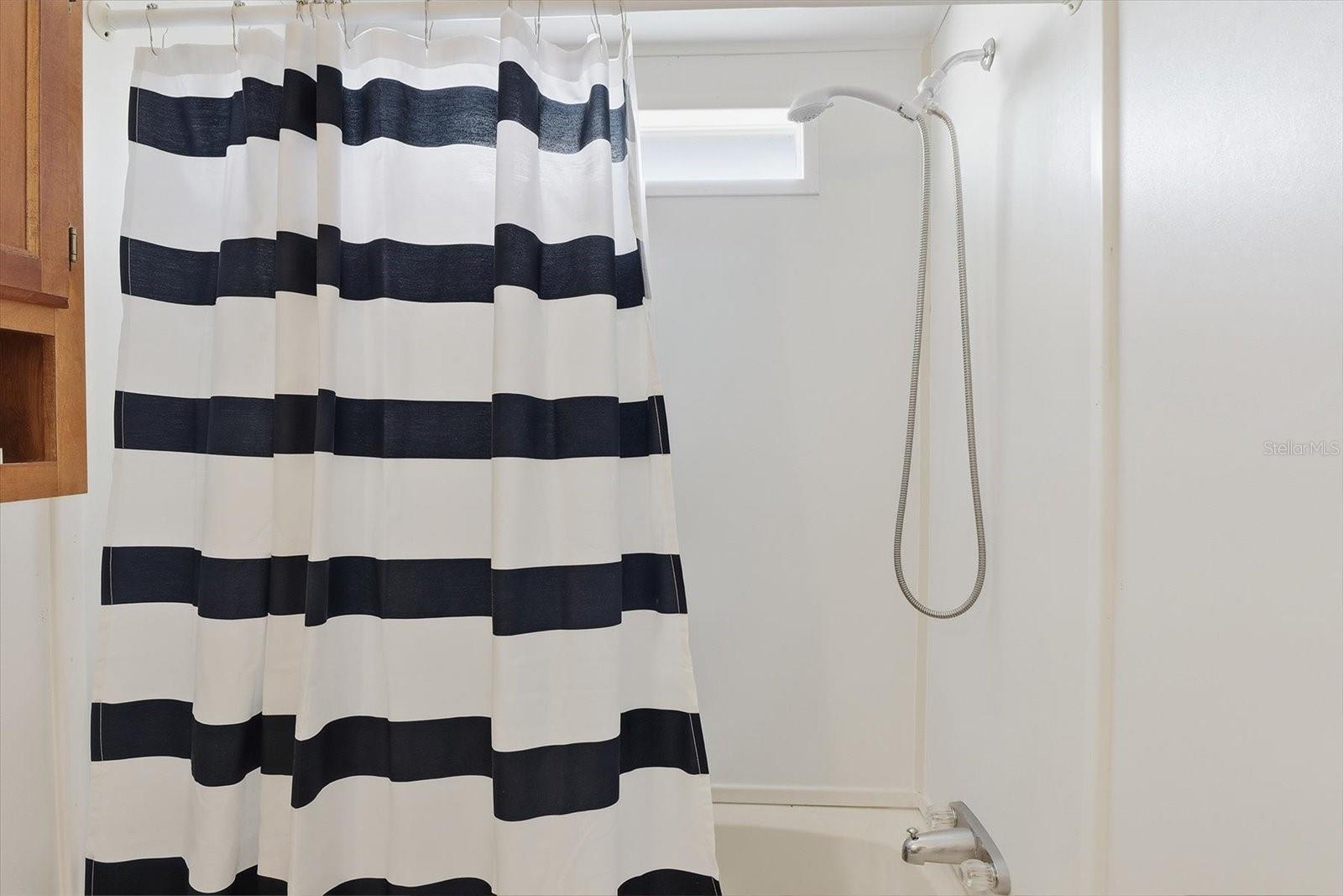 Image 30 of 57 For 14371 Ebbtide Court