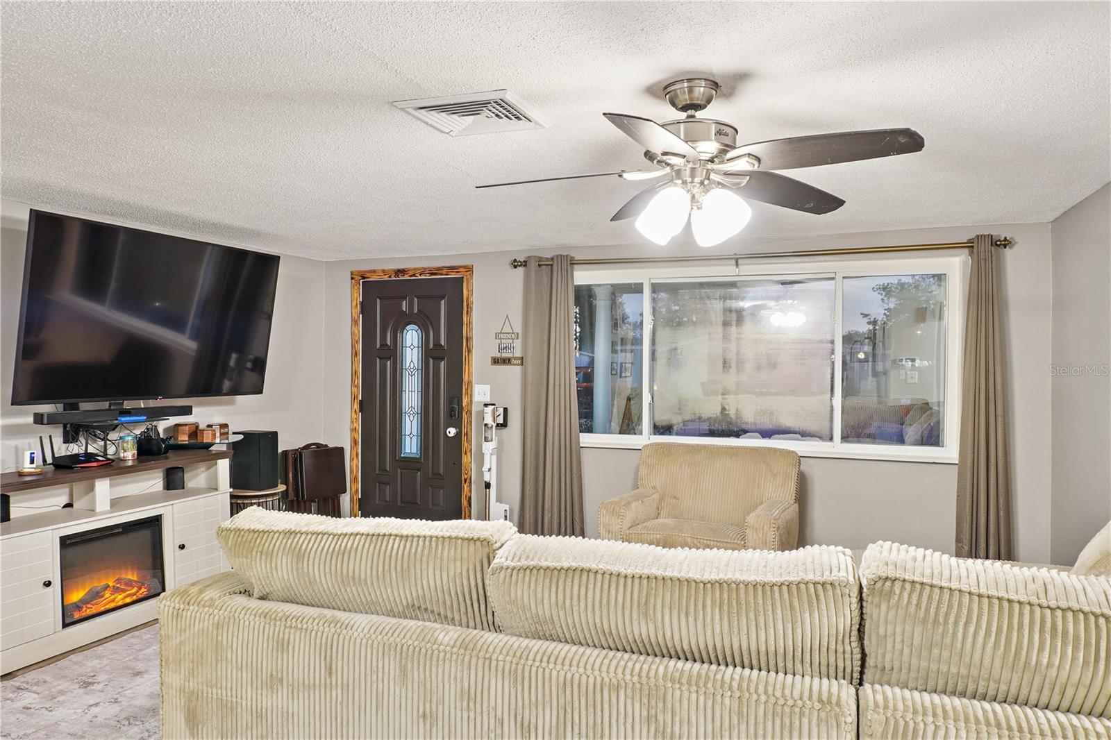 Image 20 of 41 For 7615 Cumber Drive