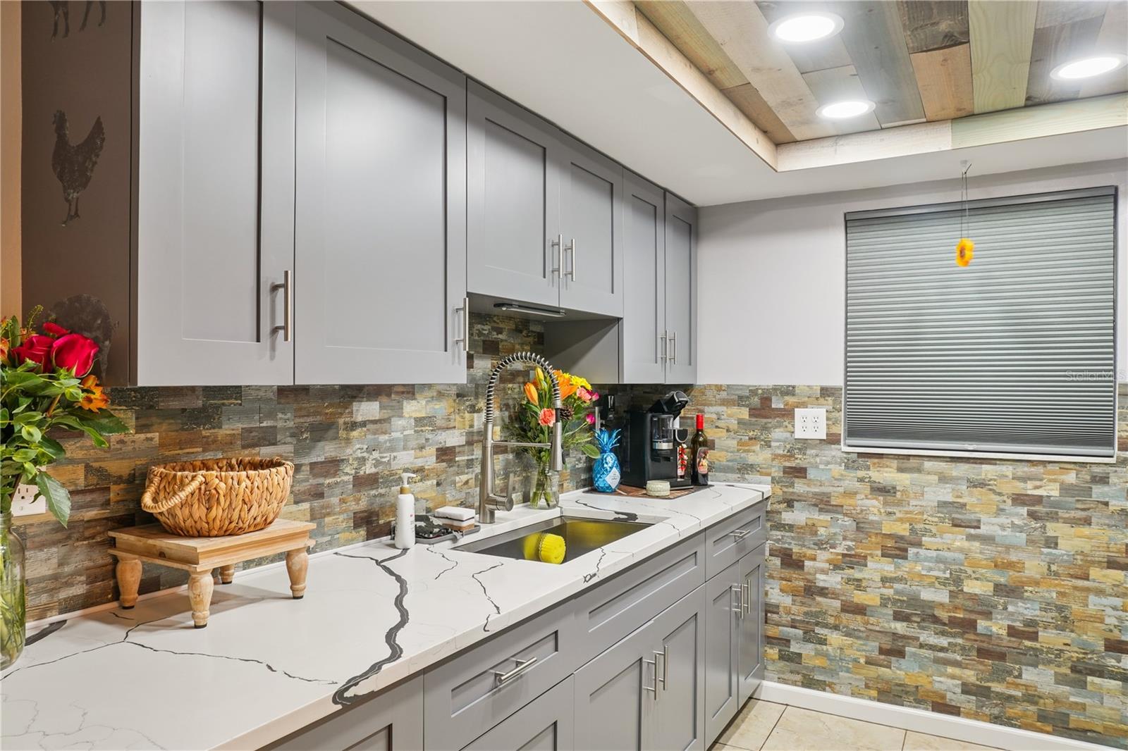 Image 28 of 41 For 7615 Cumber Drive