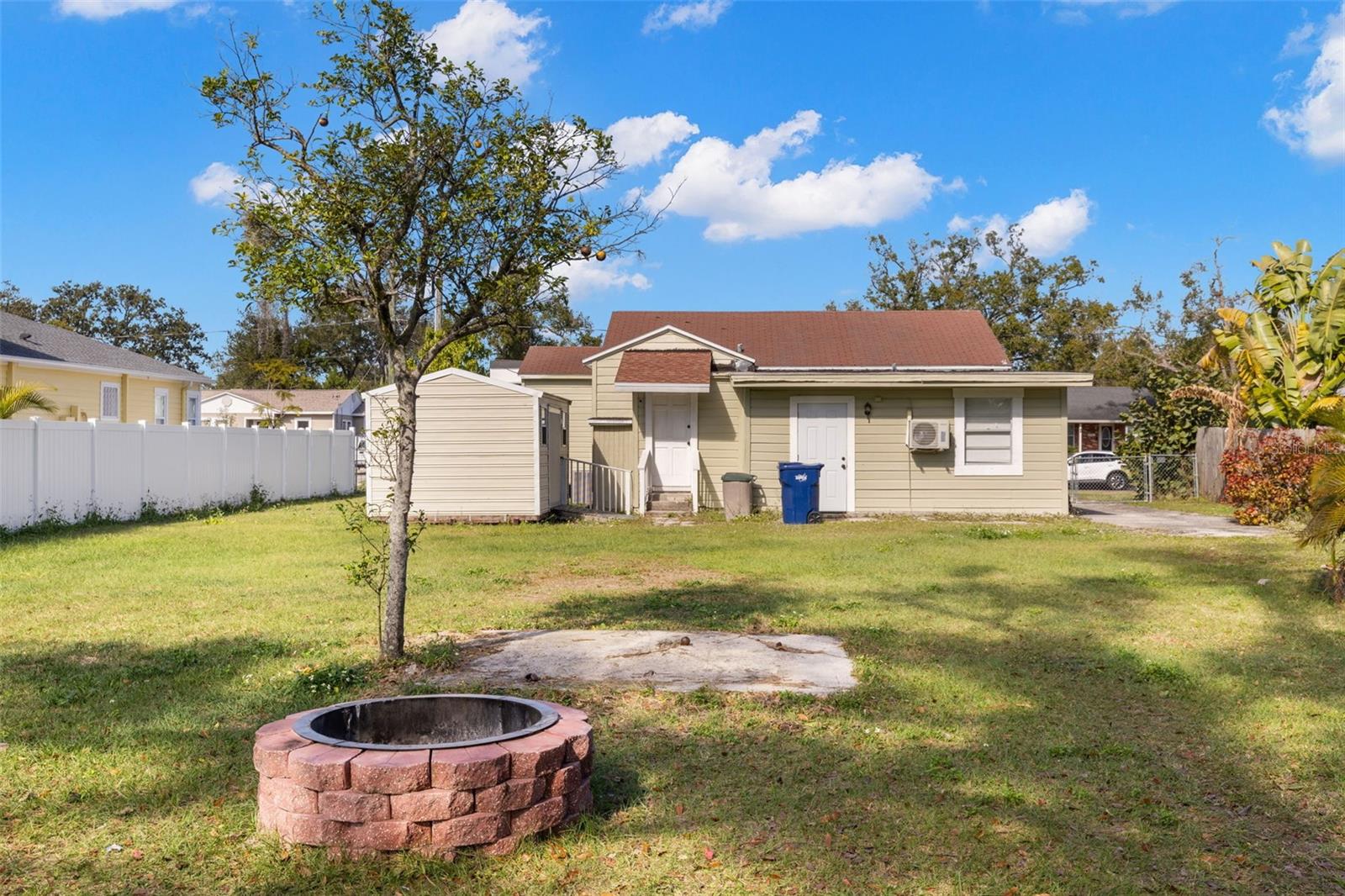 Image 2 of 6 For 1112 Peninsular Street