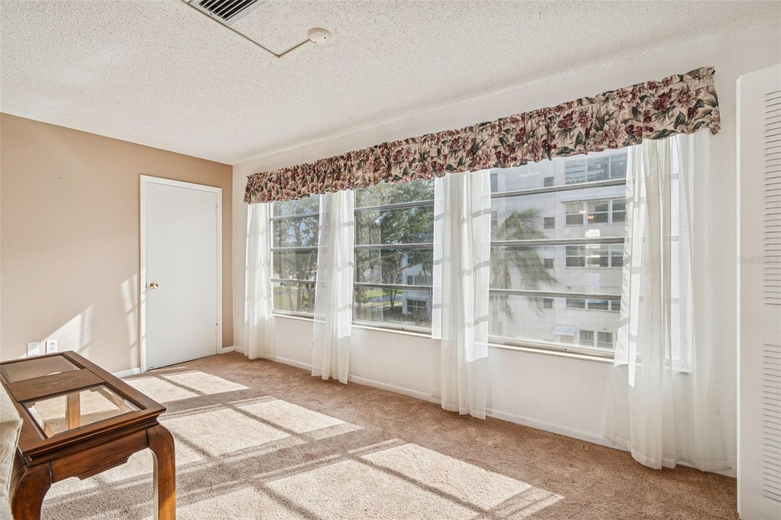 Image 17 of 65 For 5623 80th Street N 314