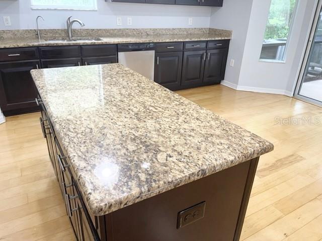 Image 15 of 49 For 7876 Tuscany Woods Drive