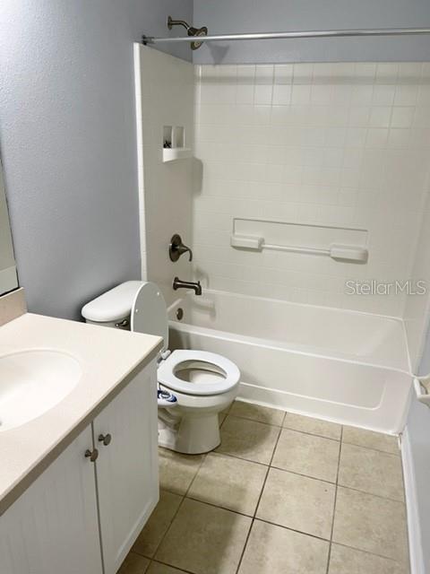 Image 28 of 49 For 7876 Tuscany Woods Drive