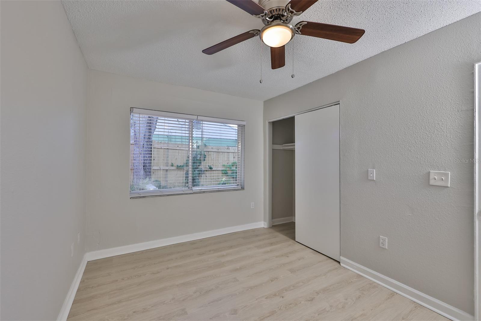 Image 21 of 72 For 3631 Park Street N