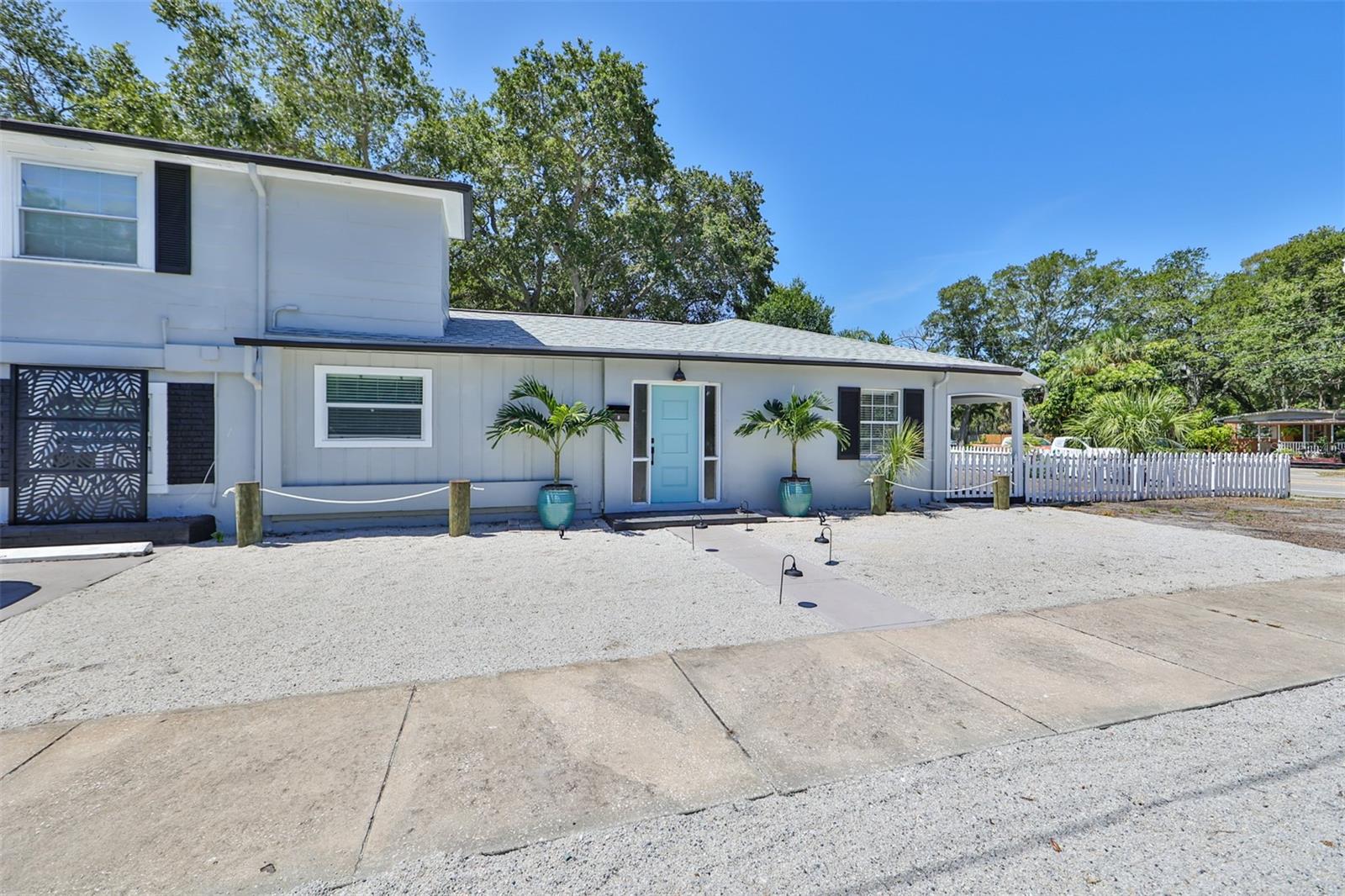 Image 31 of 72 For 3631 Park Street N