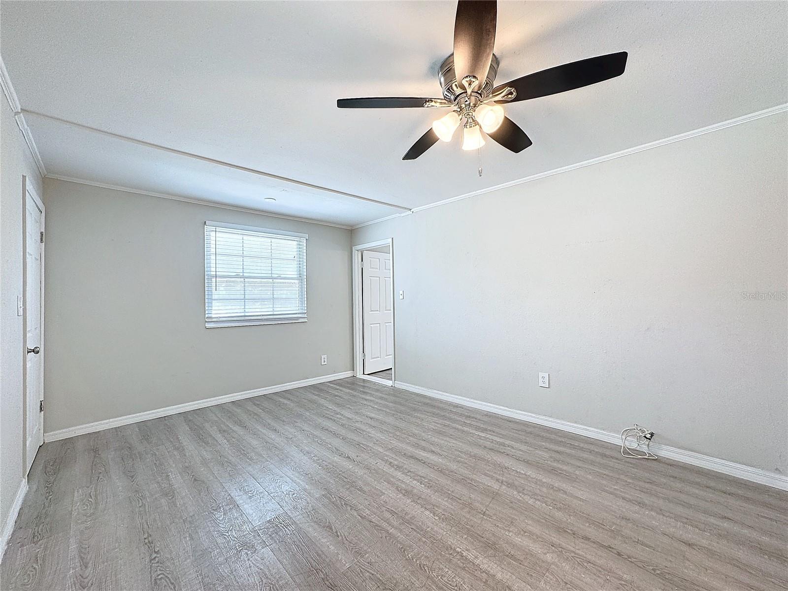 Image 57 of 72 For 3631 Park Street N