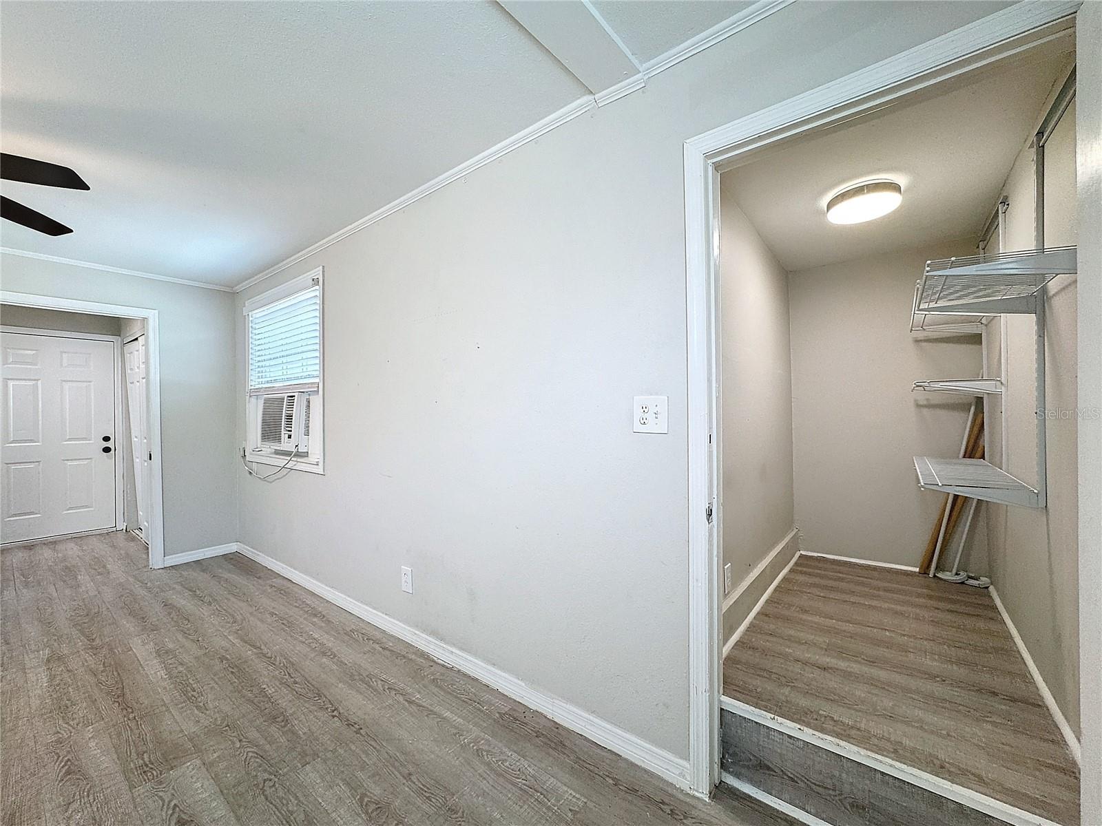 Image 59 of 72 For 3631 Park Street N