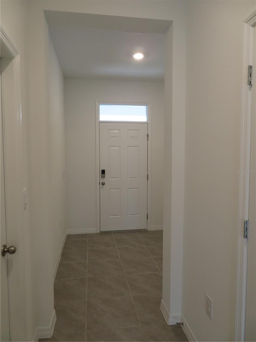 Image 3 of 24 For 17212 Bigleaf Mahogany Lane